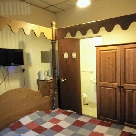 Angelee Hotel Μπλάκπουλ Εξωτερικό φωτογραφία