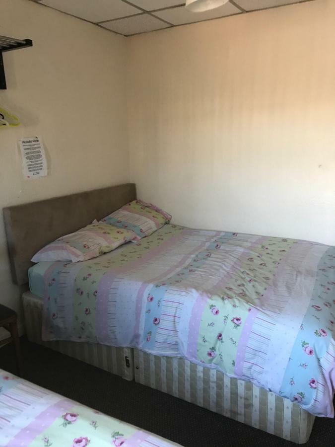 Angelee Hotel Μπλάκπουλ Εξωτερικό φωτογραφία